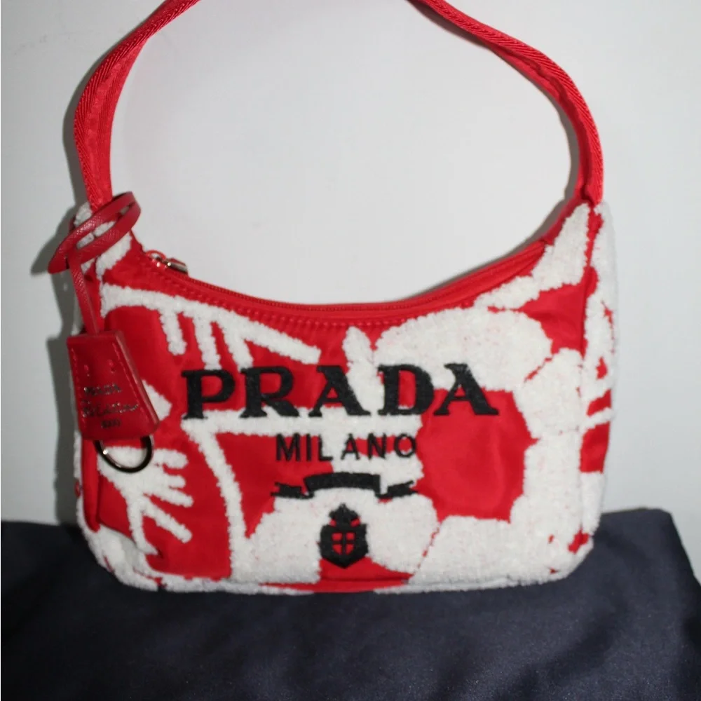 Prada Bag - Picture 3 of 8